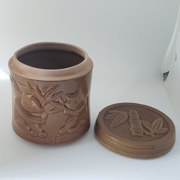 Embossed Pandas & Bamboo Canister W/ Lid Sheila Fournier Tan Glazed Ceramic VTG - Picture 7 of 12